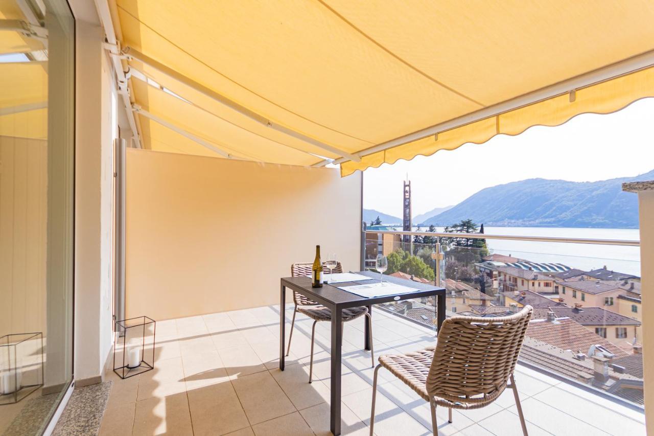 Casa Elea_ Panoramic Attic In City Center Campione dʼItalia Екстериор снимка