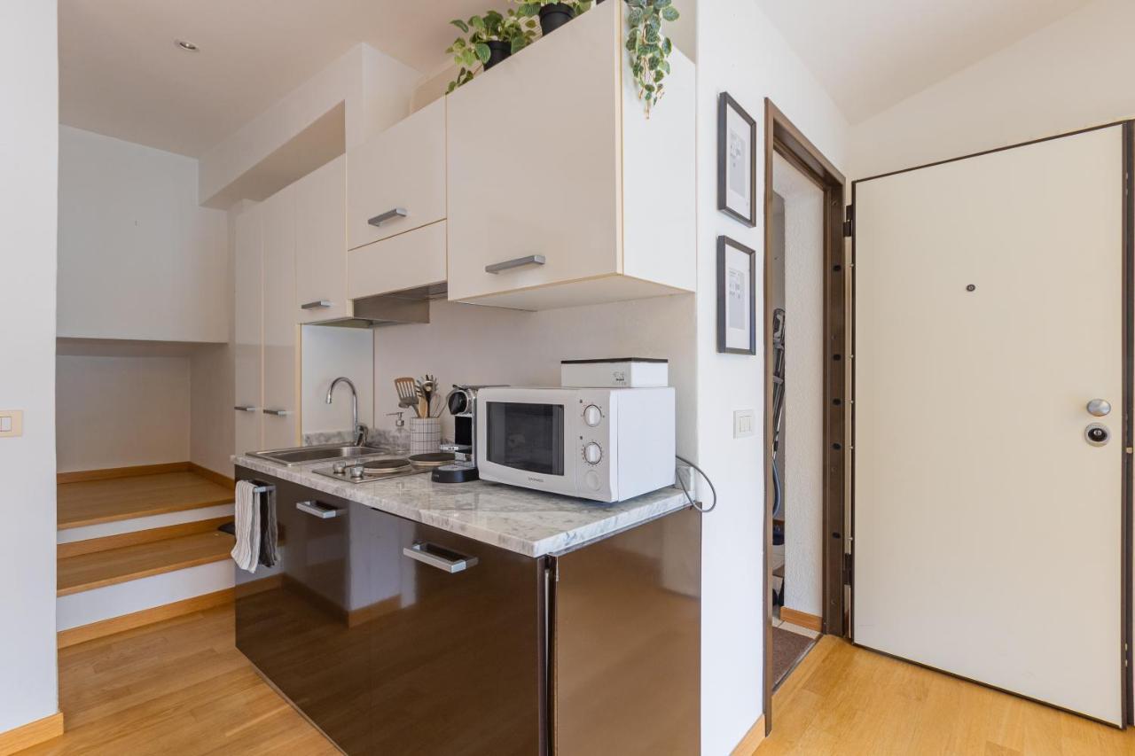 Casa Elea_ Panoramic Attic In City Center Campione dʼItalia Екстериор снимка